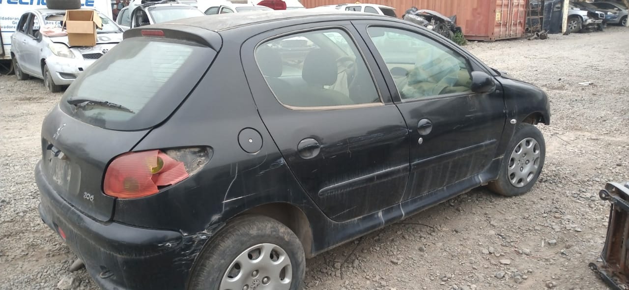 BOMBA ELEVADORA Peugeot 206 2008  USADO EN DESARME
